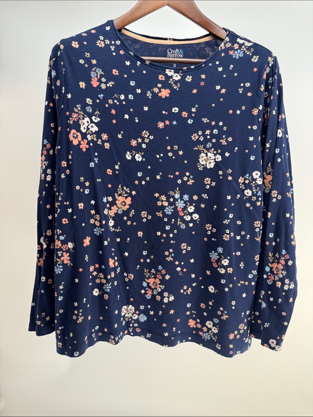 croft & barrow Navy Long-Sleeve Floral Tee with Pink and White Flowers